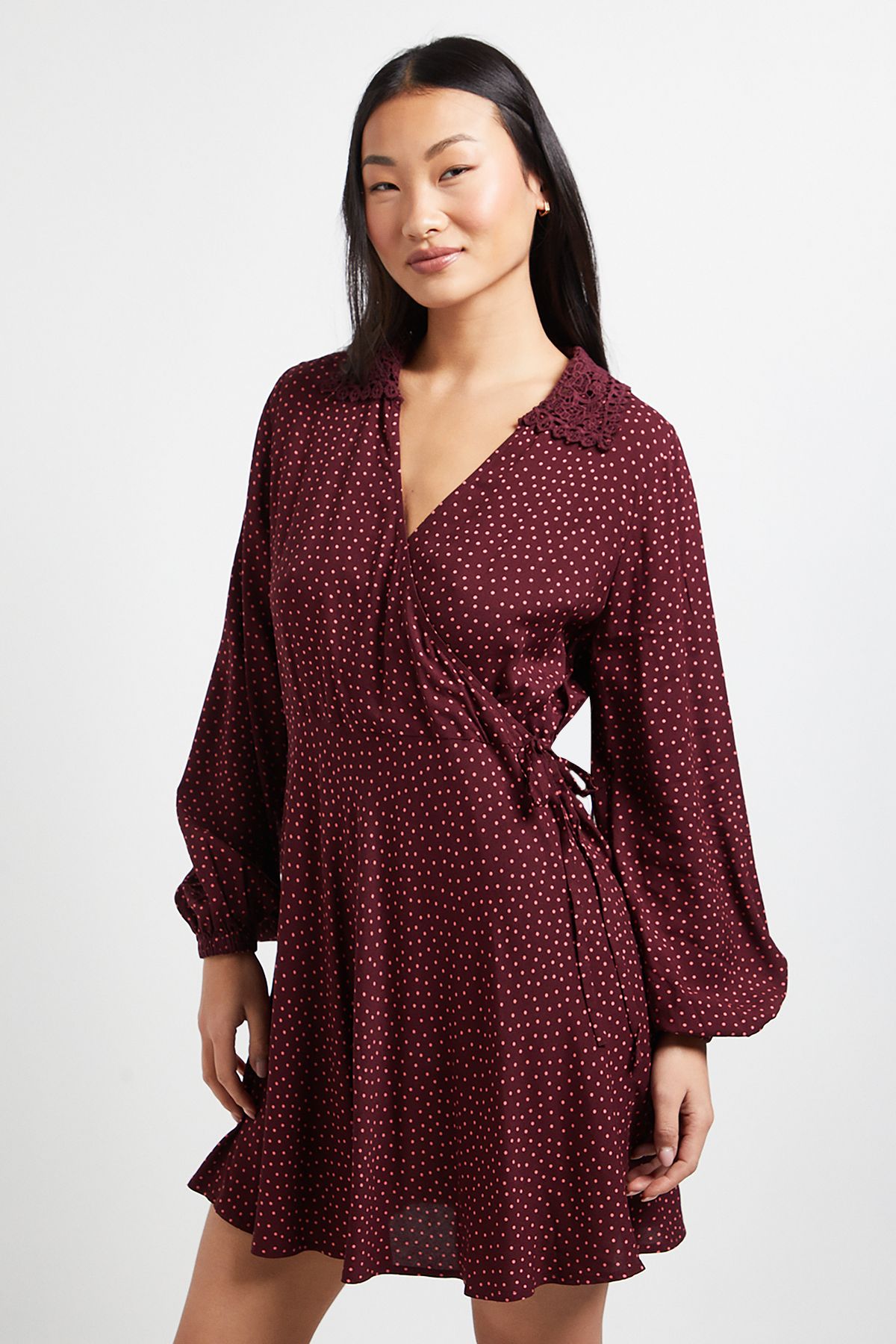 Dorothy Perkins Petite Berry Spot Lace Collar Detail Wrap Printed Mini Dress Berry image 2