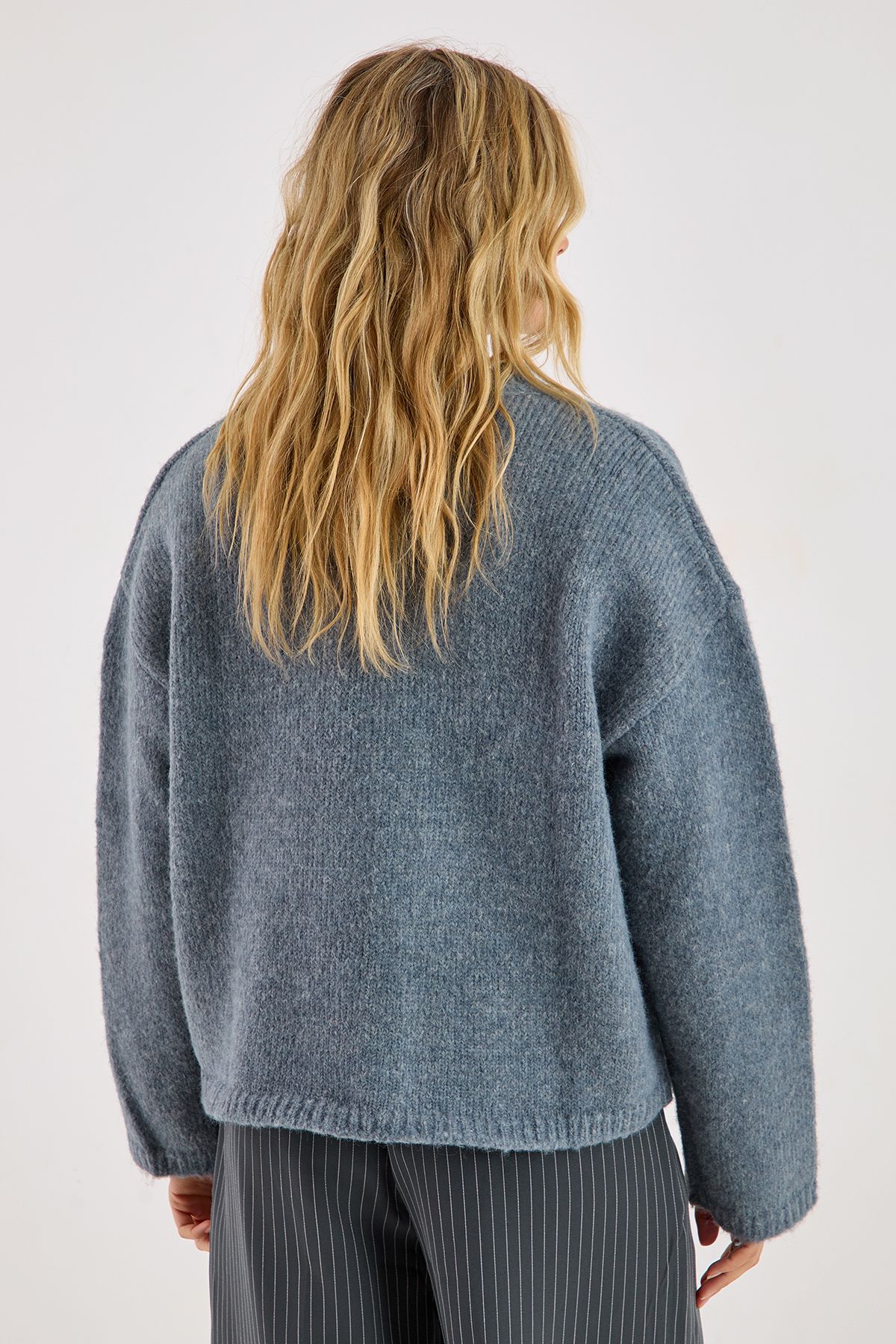 NastyGal Oversized Crew Neck Jumper Grey image 4