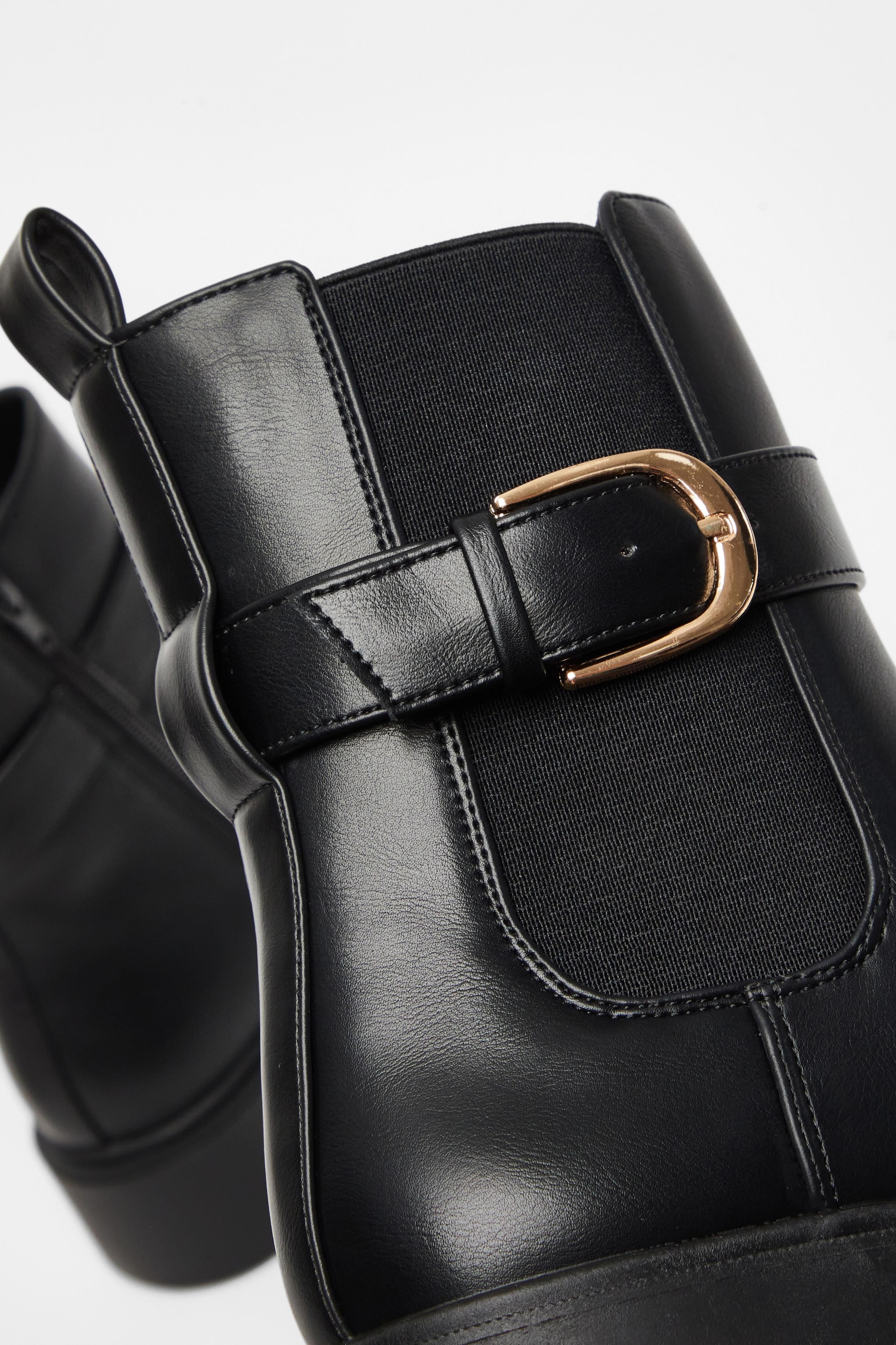 Quiz Black Faux Leather Chunky Buckle Boots image 4