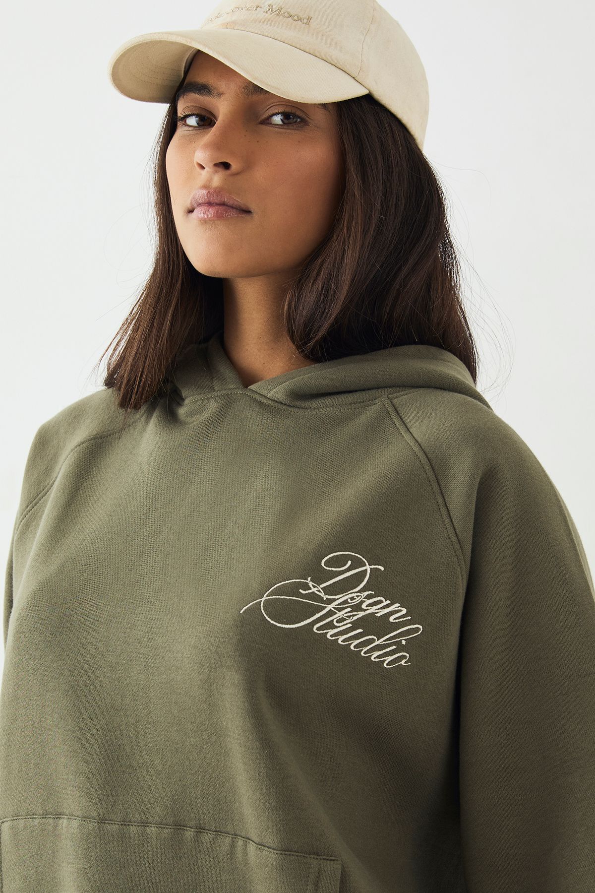 DSGN Studio DSGN Studio Script Oversized Hoodie Olive image 4