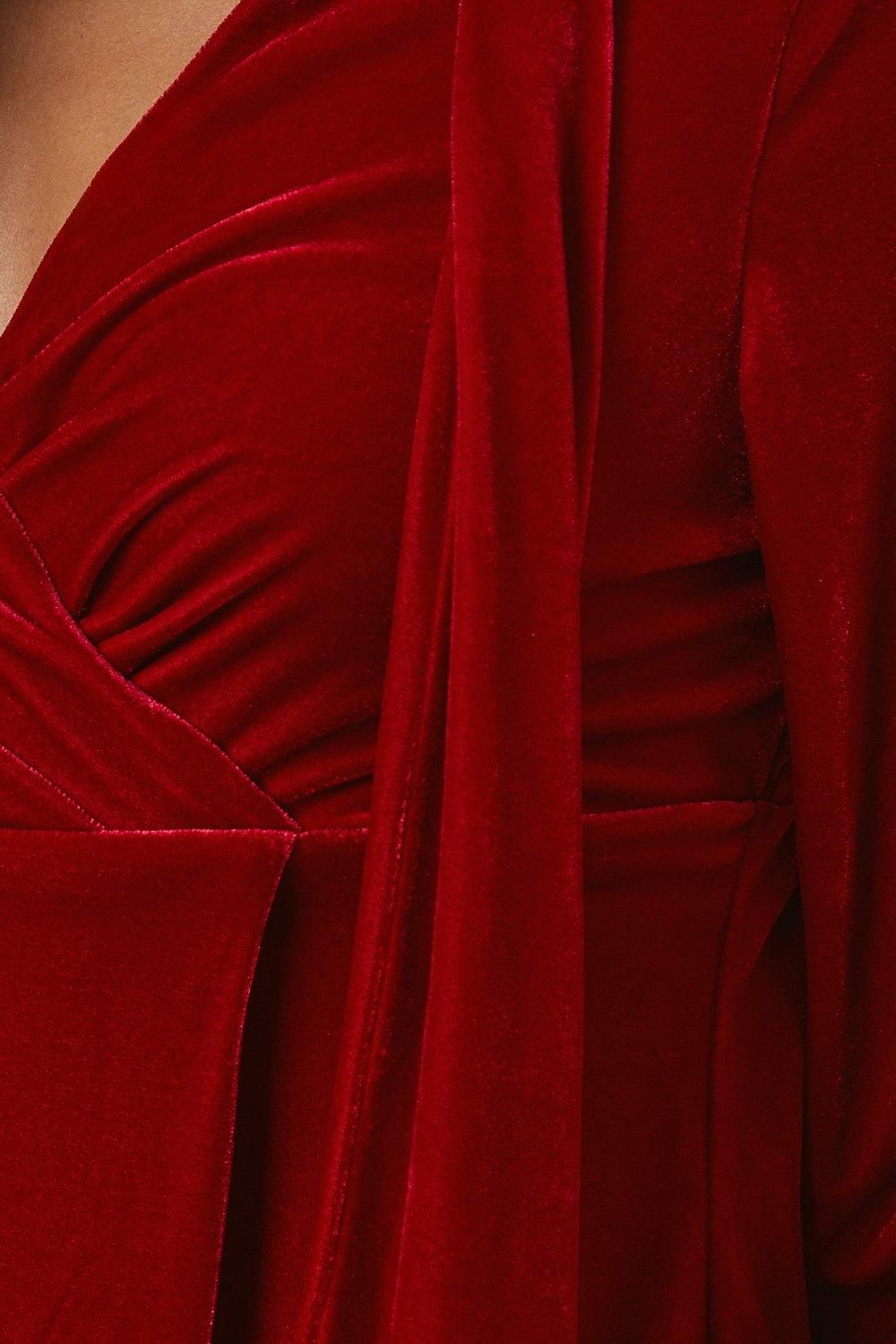 Oasis Petite Occasion Velvet Tie Neck Mini Dress Red image 5