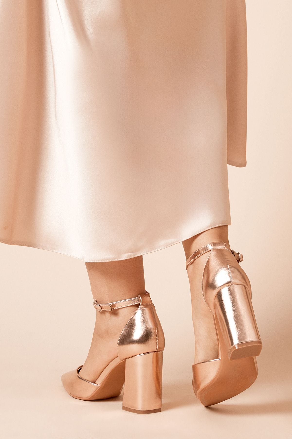 Dorothy Perkins Blanche Ankle Strap Pointed High Block Heel Court Shoes Rose Gold image 4