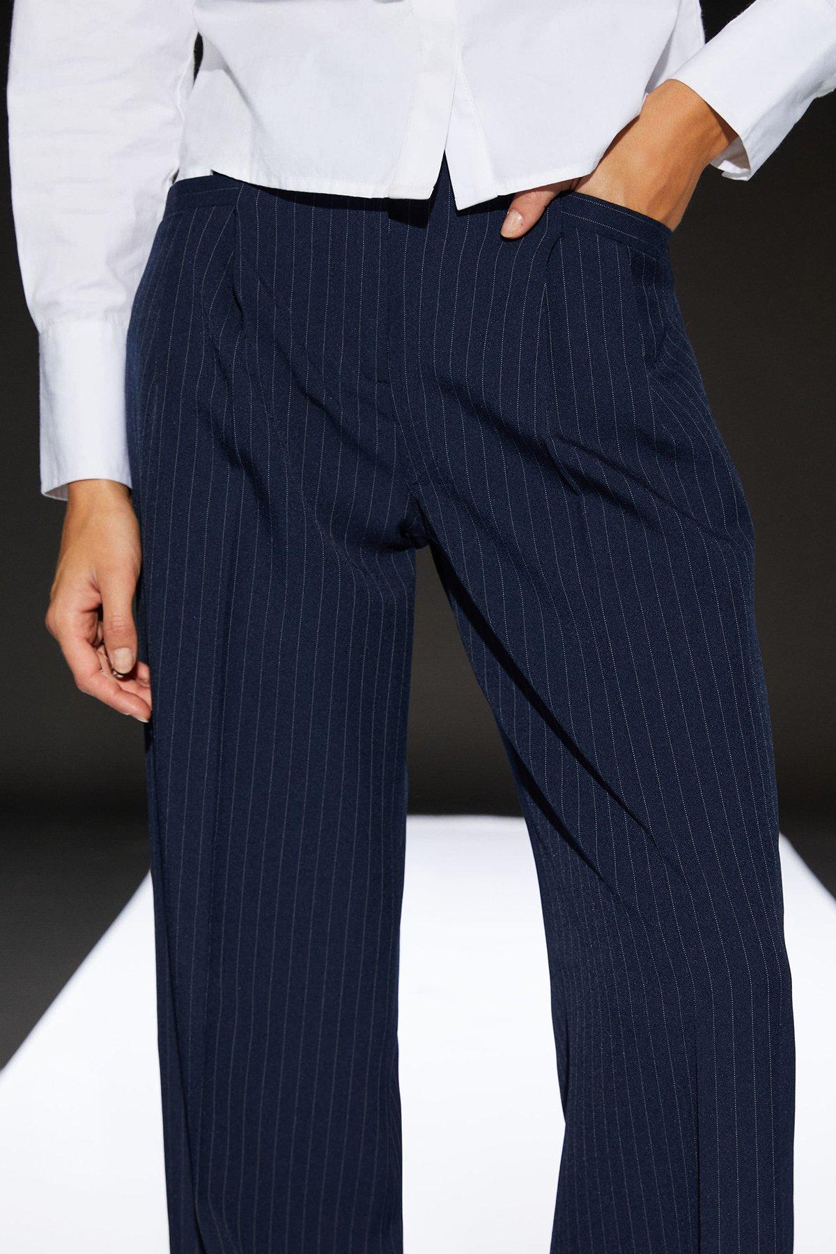 RUNWAY 1.8.1.8 Runway 1.8.1.8 Pleat Detail Trouser image 4