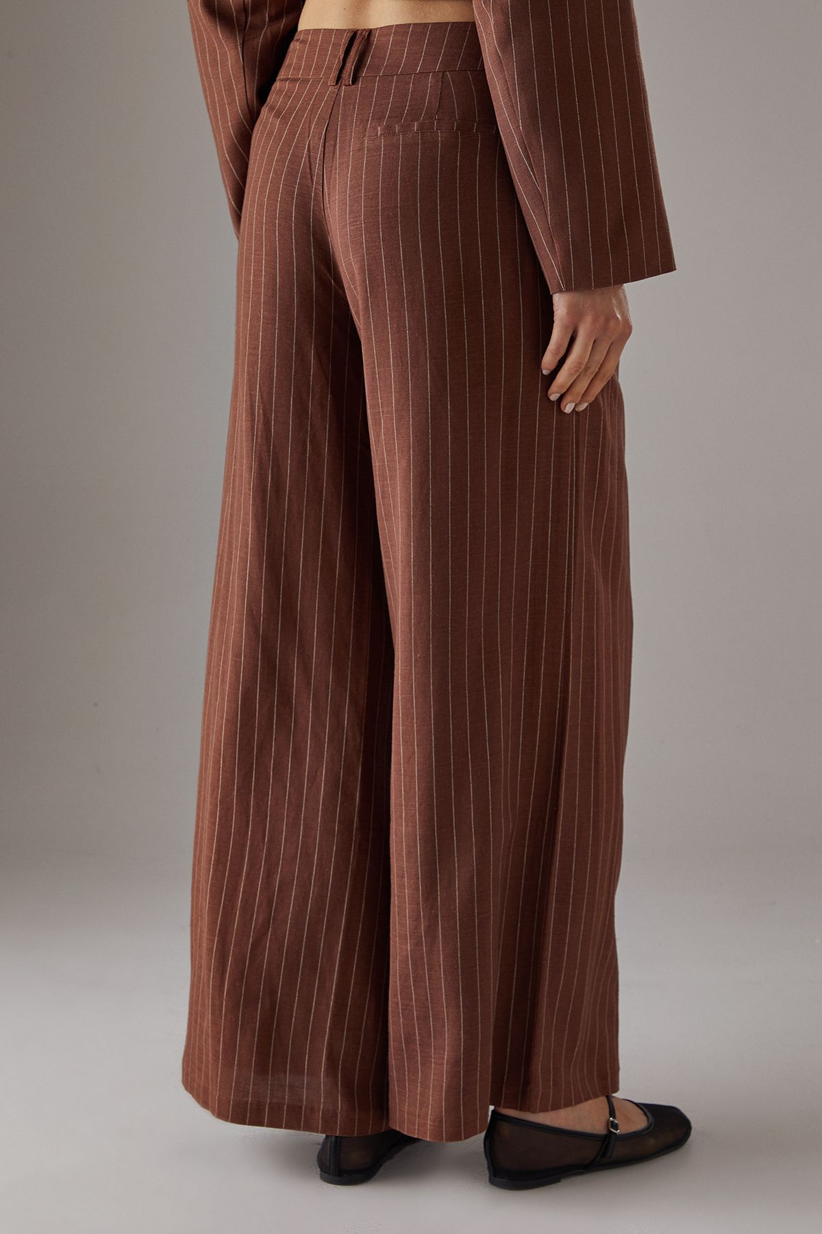 Warehouse Linen Look Pinstripe Tailored Trousers Chocolate image 3