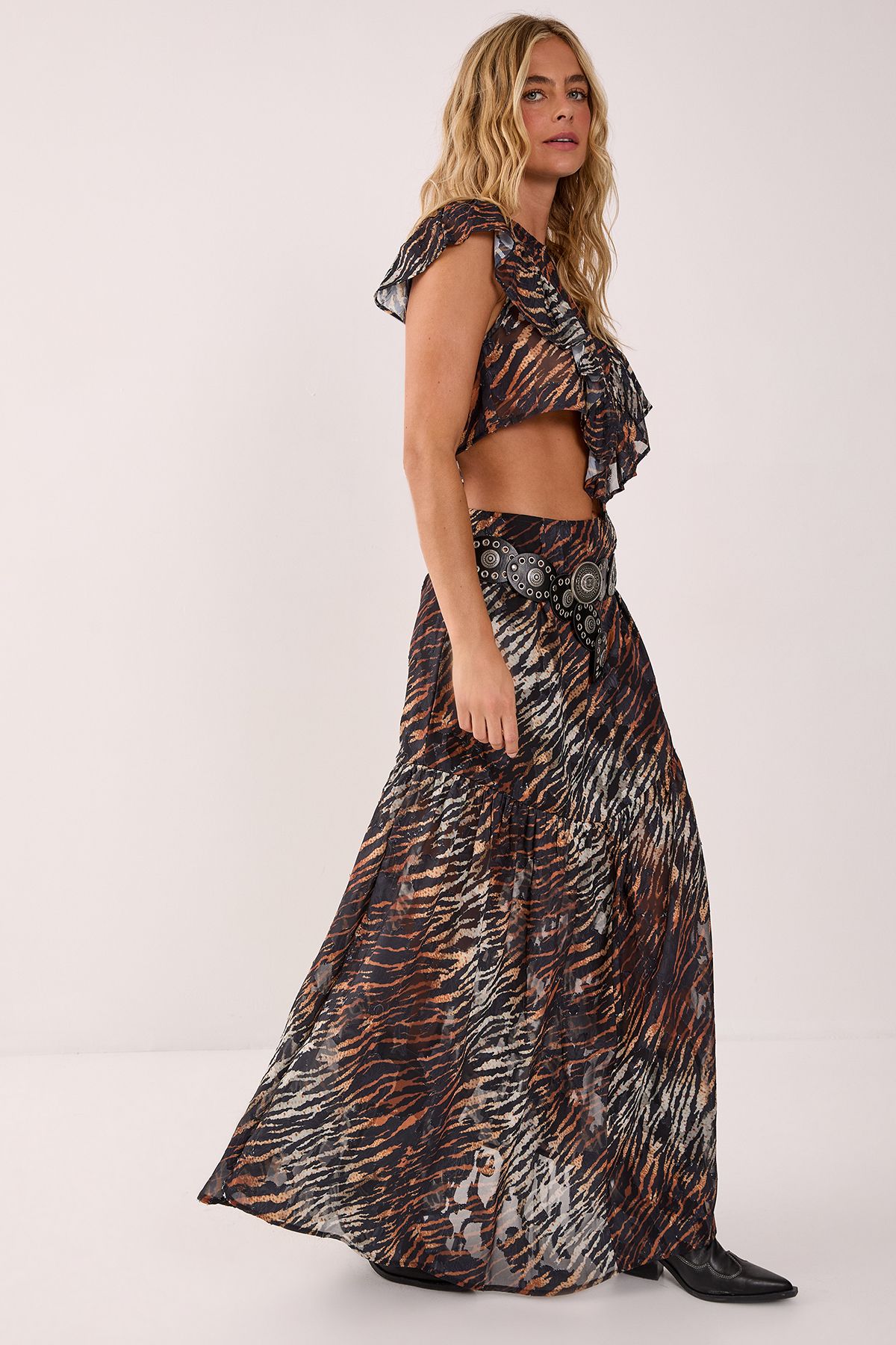 NastyGal Animal Burnout Tiered Maxi Skirt Black image 3