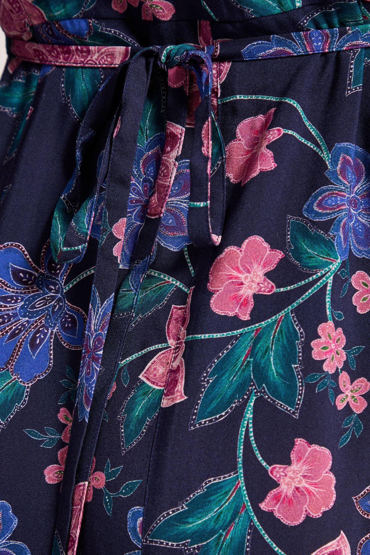 Dorothy Perkins Petite Blue Floral Empire Seam Split Detail Printed Midi Dress Floral image 5