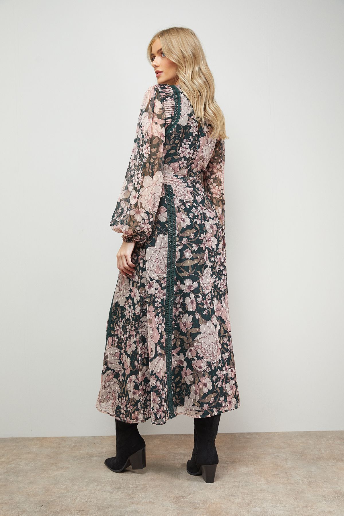 Oasis Lace Trim Midi Fit And Flare Dress Floral image 3