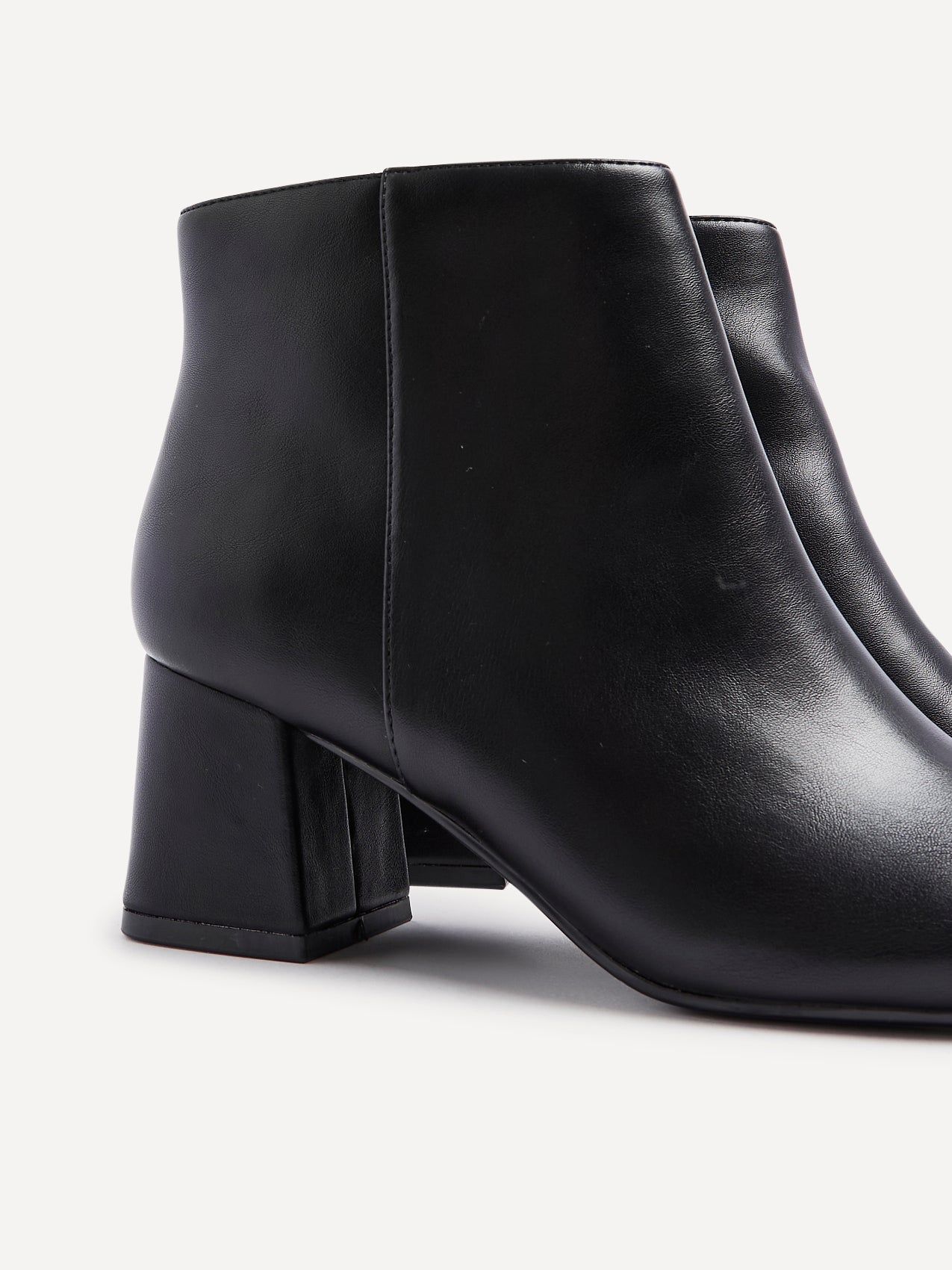 Linzi Alba Wide Fit Black Faux Leather Block Heeled Ankle Boot image 5