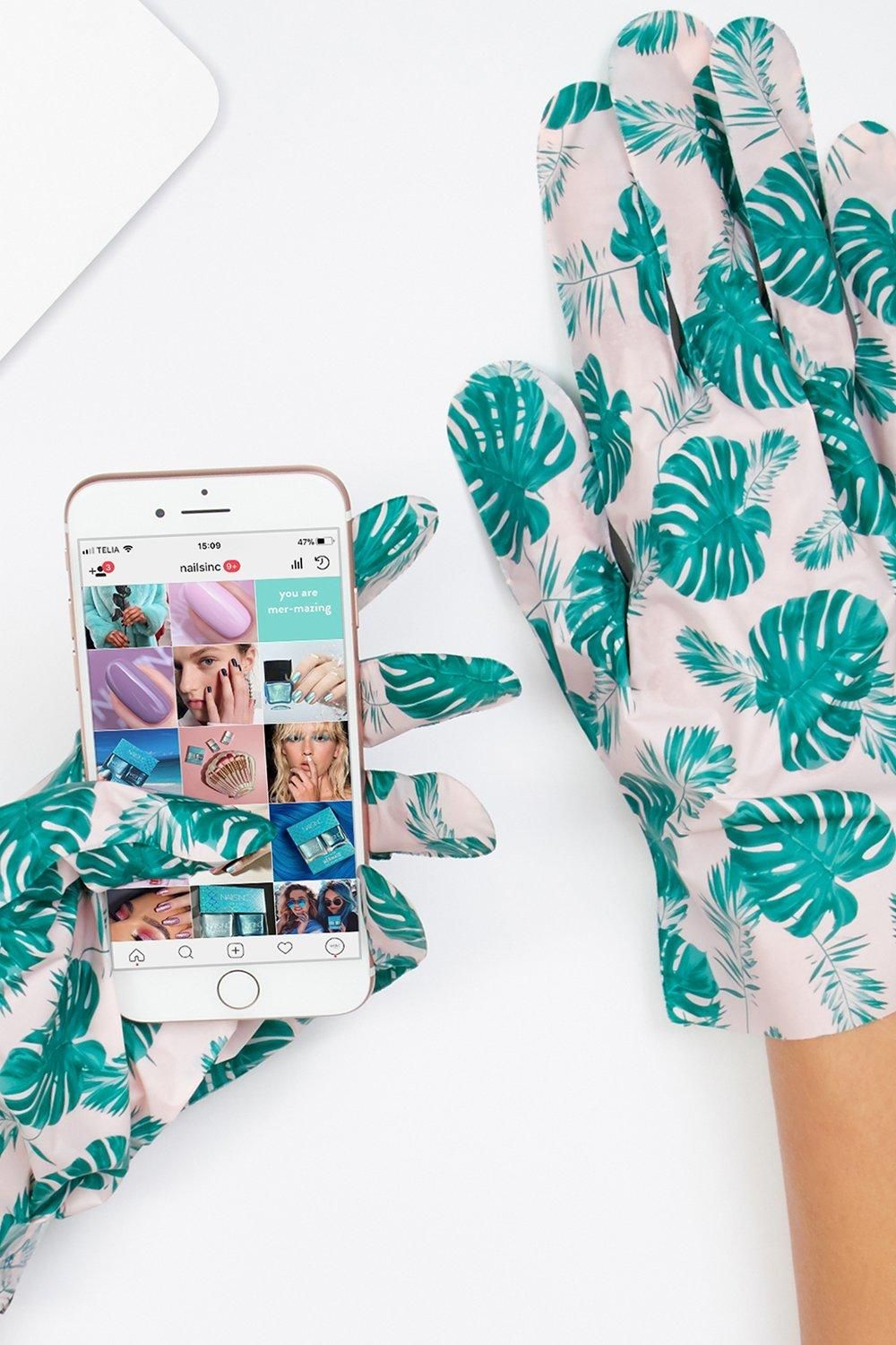 Nails Inc Thirsty Hands Mask Multi image 2