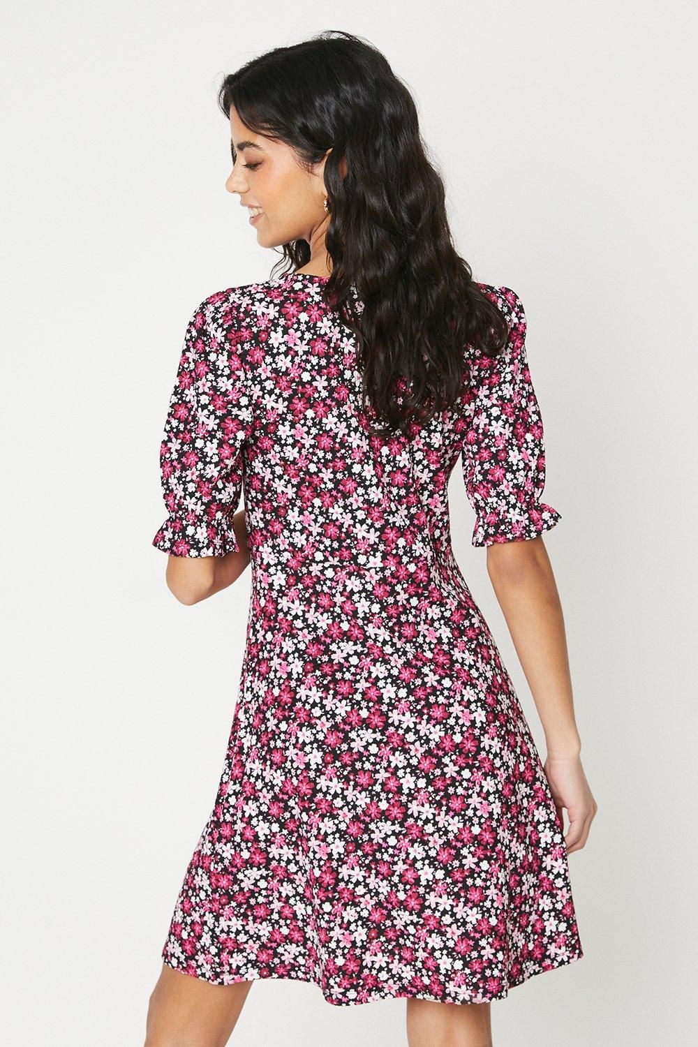 Dorothy Perkins Petite Pink Ditsy Short Sleeve Jersey Mini Dress Pink image 3