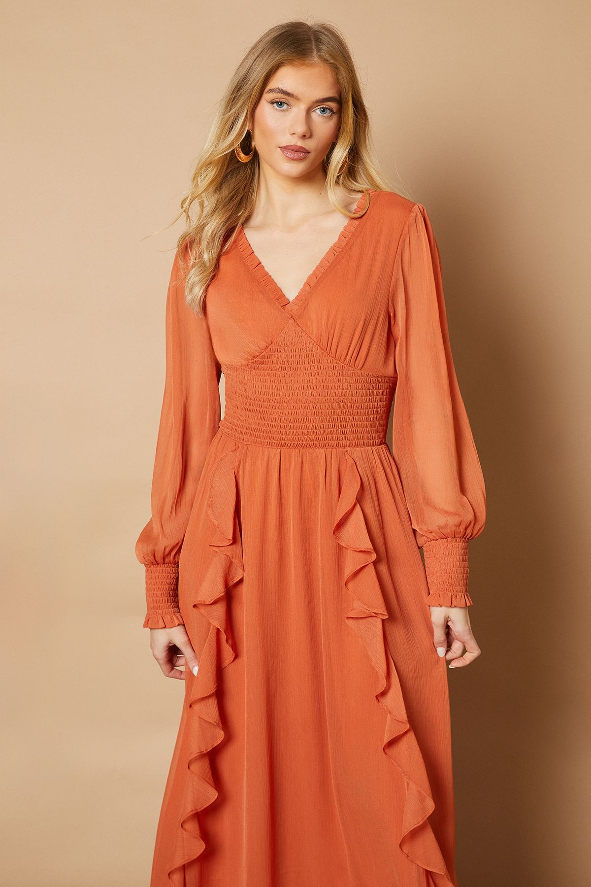 Oasis Plain Ruffle Detail Shirred Waist Midaxi Dress Ginger image 2
