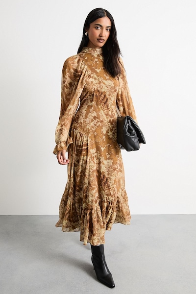 Warehouse Romantic Chiffon Fluted SLV Midaxi Dress Neutral