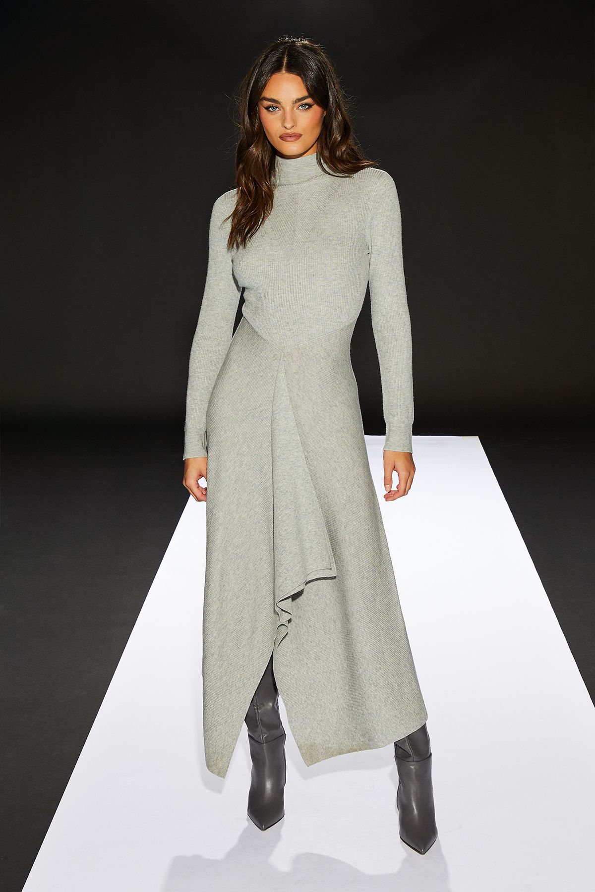 RUNWAY 1.8.1.8 Runway 1.8.1.8 Stiletto Knee Boots Grey image 3