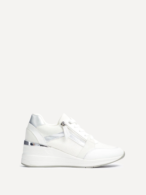 Linzi Everett White & Silver Wedged Trainer