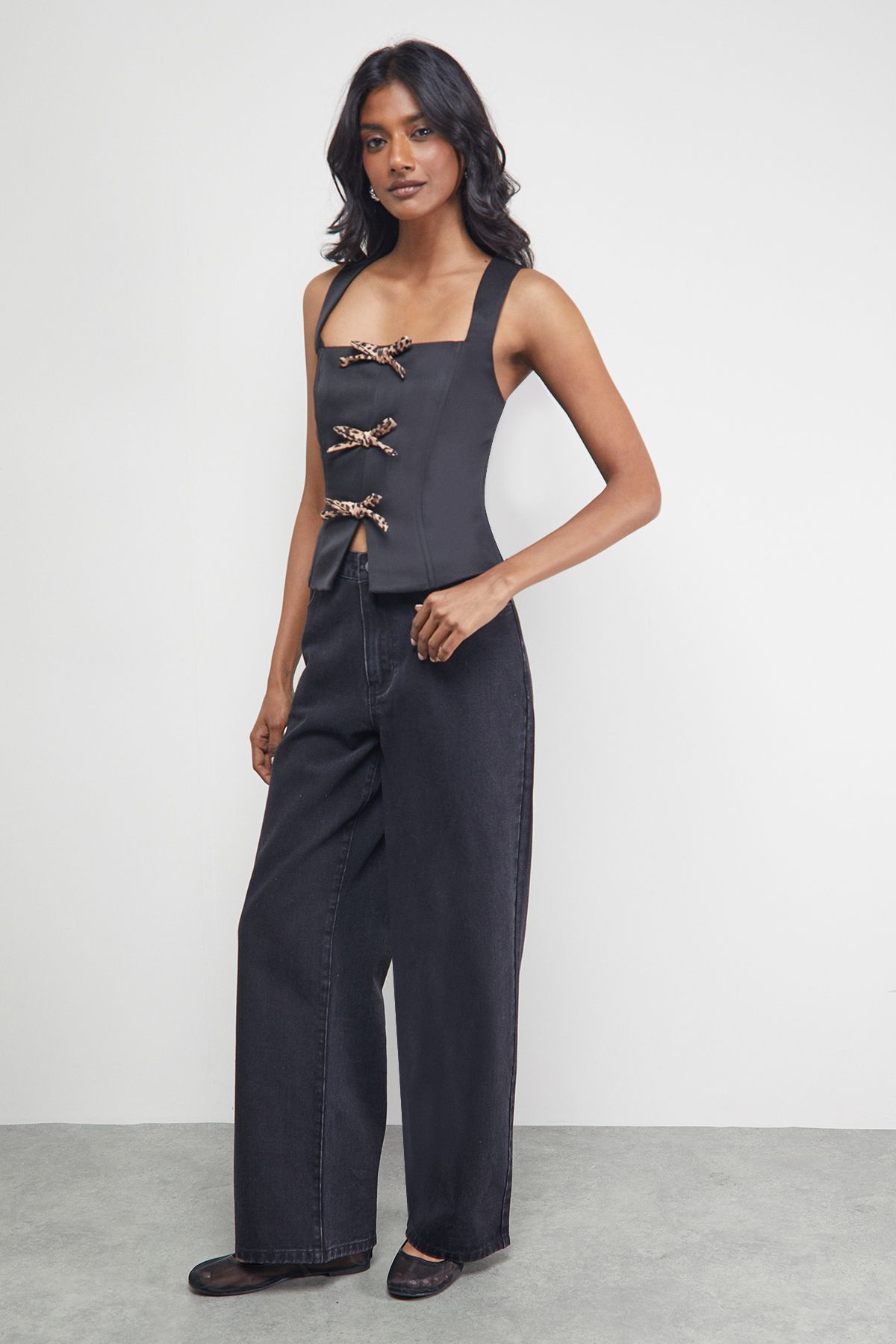 Warehouse Satin Tie Front Corset Top Black image 2