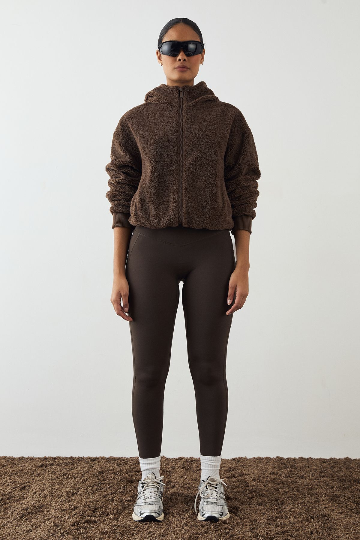 DSGN Studio DSGN Studio Borg Zip Through  Jacket Espresso image 5