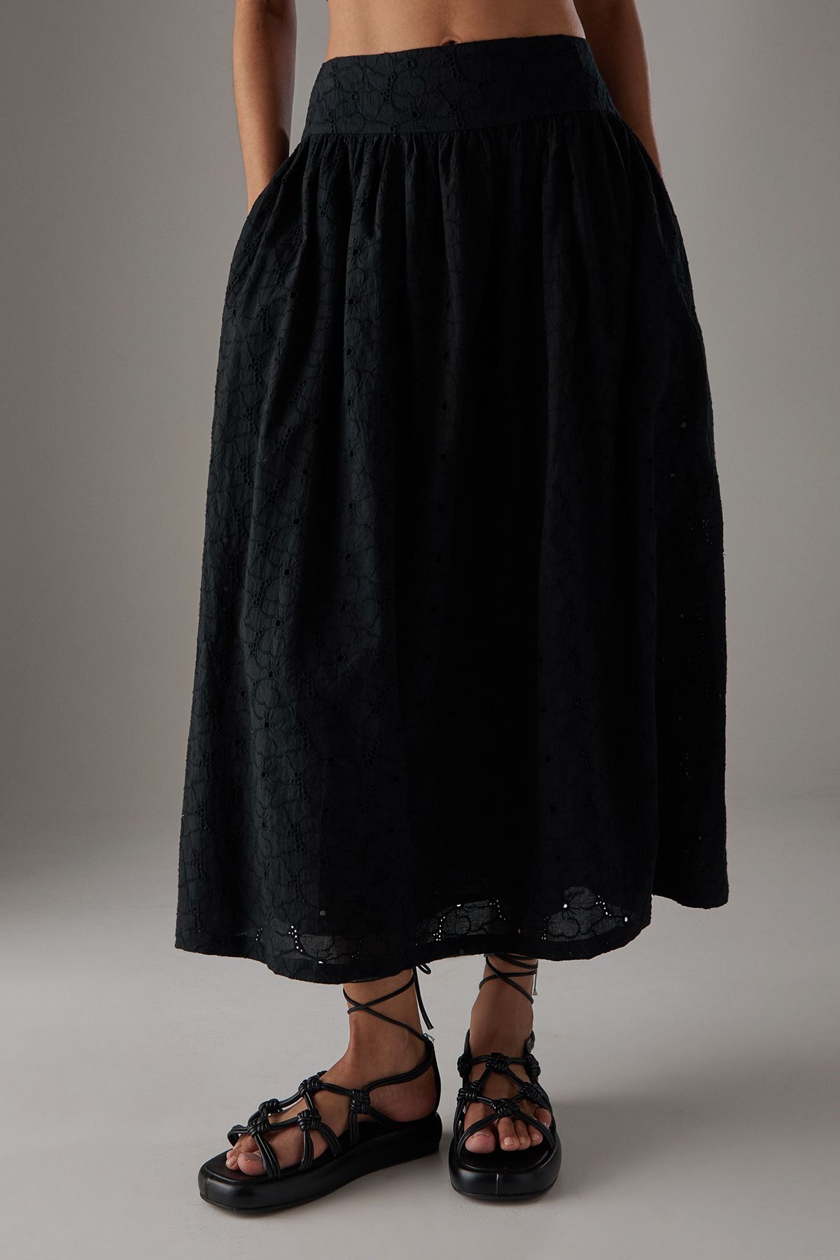 Warehouse HCD Broderie Button Through Midi Skirt Black image 2