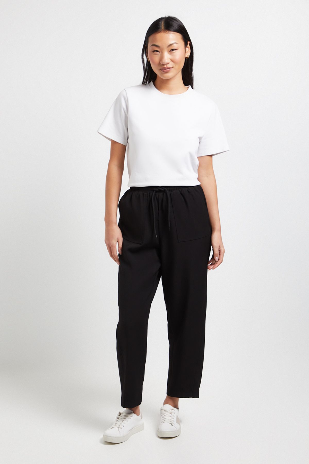Dorothy Perkins Petite Pull On Barrel Leg Trouser Black