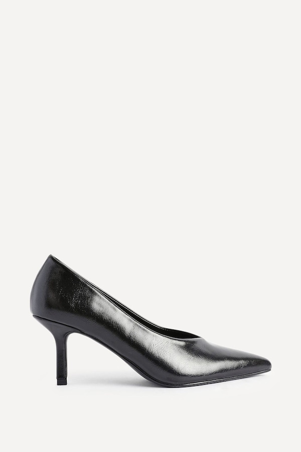 Linzi Bellamy Black Faux Leather V-Cut Vamp Court Heels
