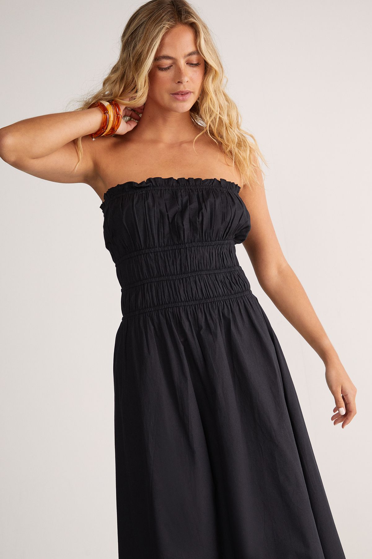 NastyGal Cotton Poplin Bandeau Ruched Midi Dress Black image 2