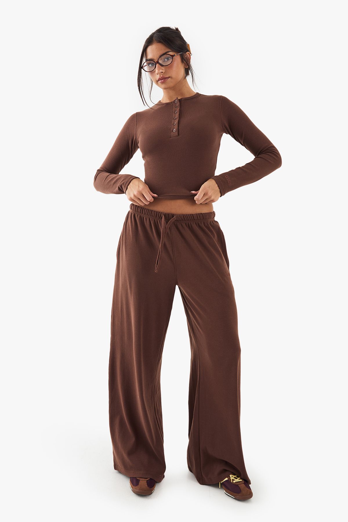 DSGN Studio DSGN Studio Embroidered Rib Wide Leg Trouser Chocolate image 3