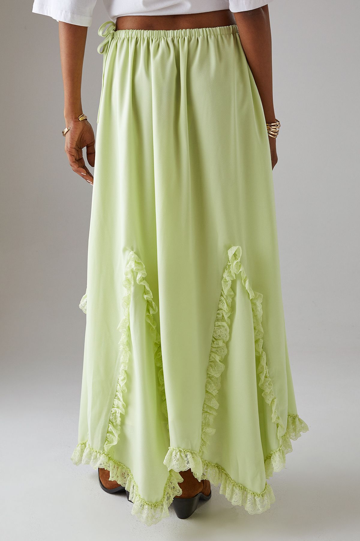 Warehouse Satin Lace Godet Hanky Hem Midi Skirt Apple Green image 3