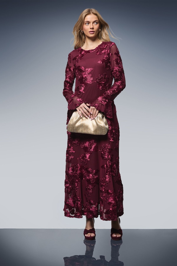Oasis Textured Floral Detail Midi Dress Berry