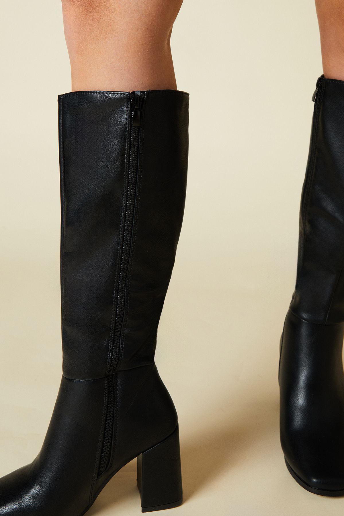 Dorothy Perkins Wide Fit Kristen Square Toe Clean Knee High Boots Black image 4