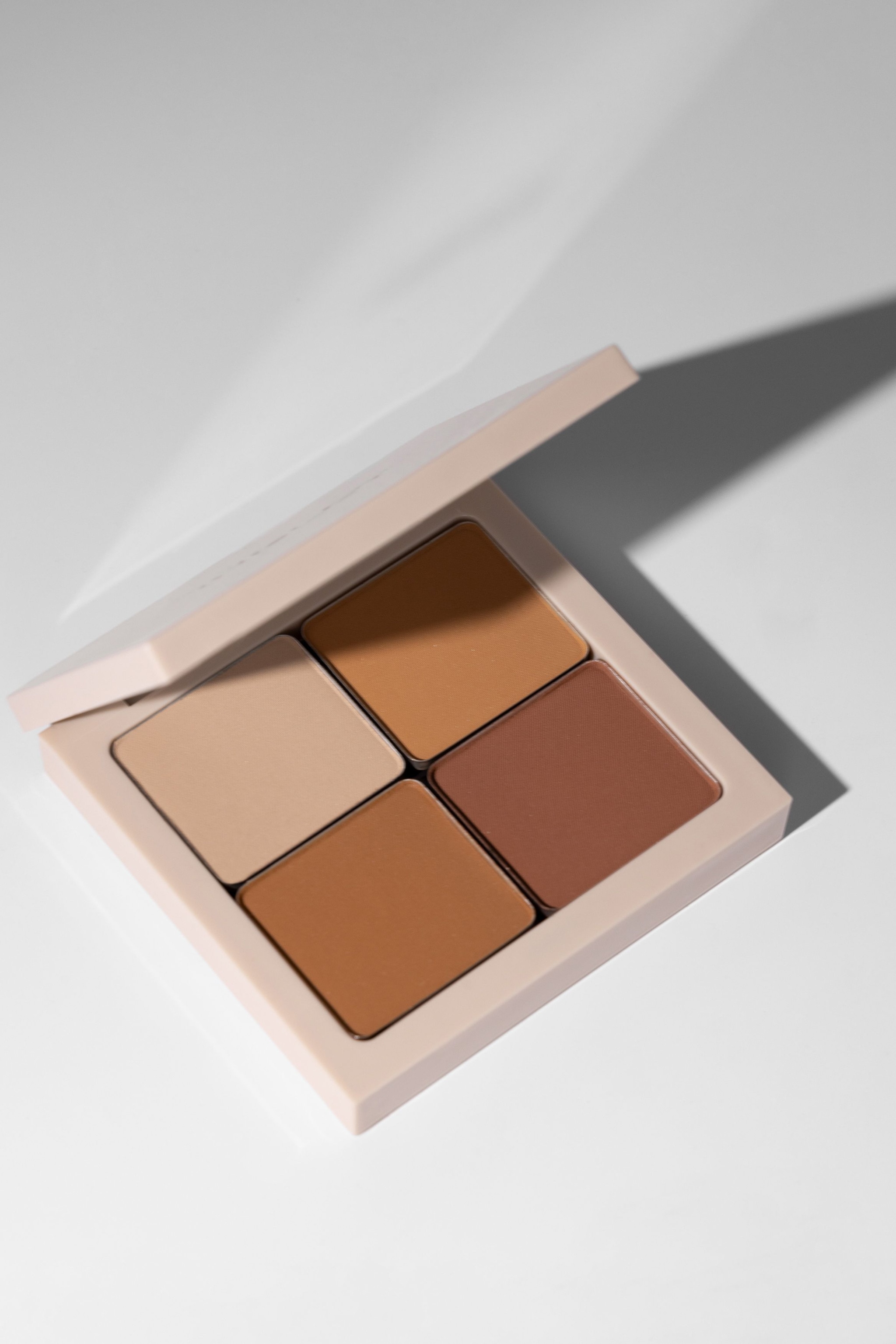 INGLOT Freedom System Eye Shadow Matte NF image 4
