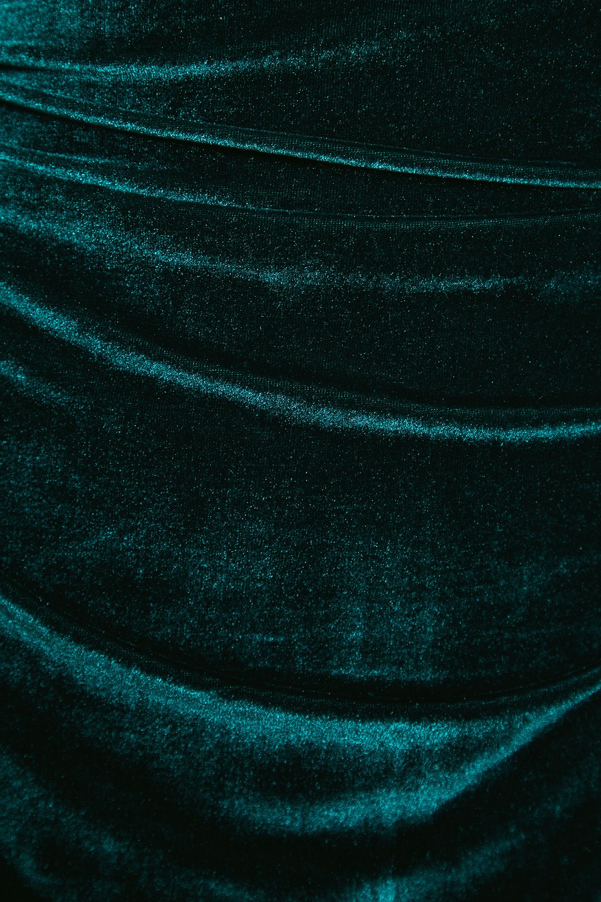 Principles Green Velvet Ruched Waist Midi Dress Green image 5