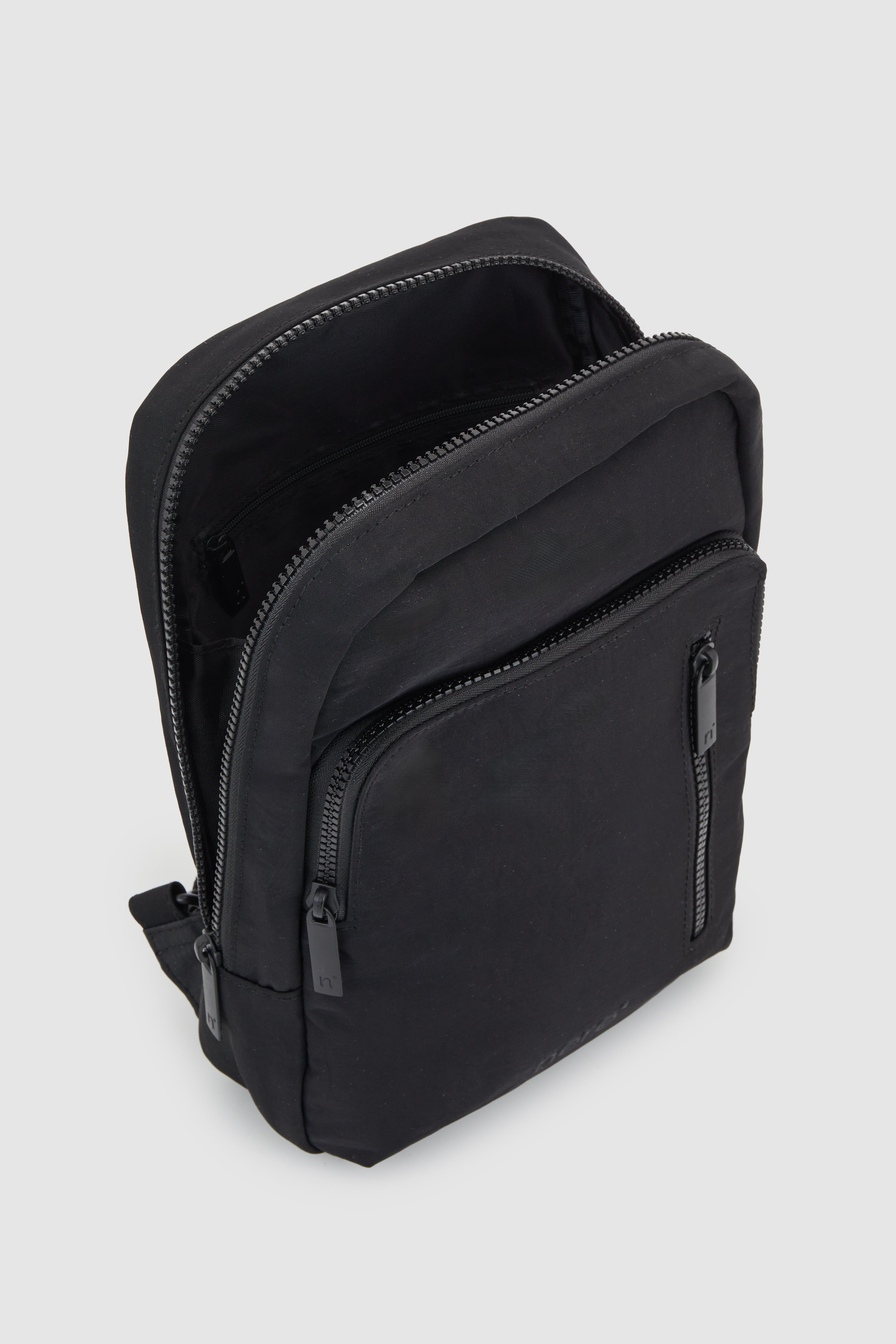 Nere Travel Bondi Nylon Sling Backpack image 3