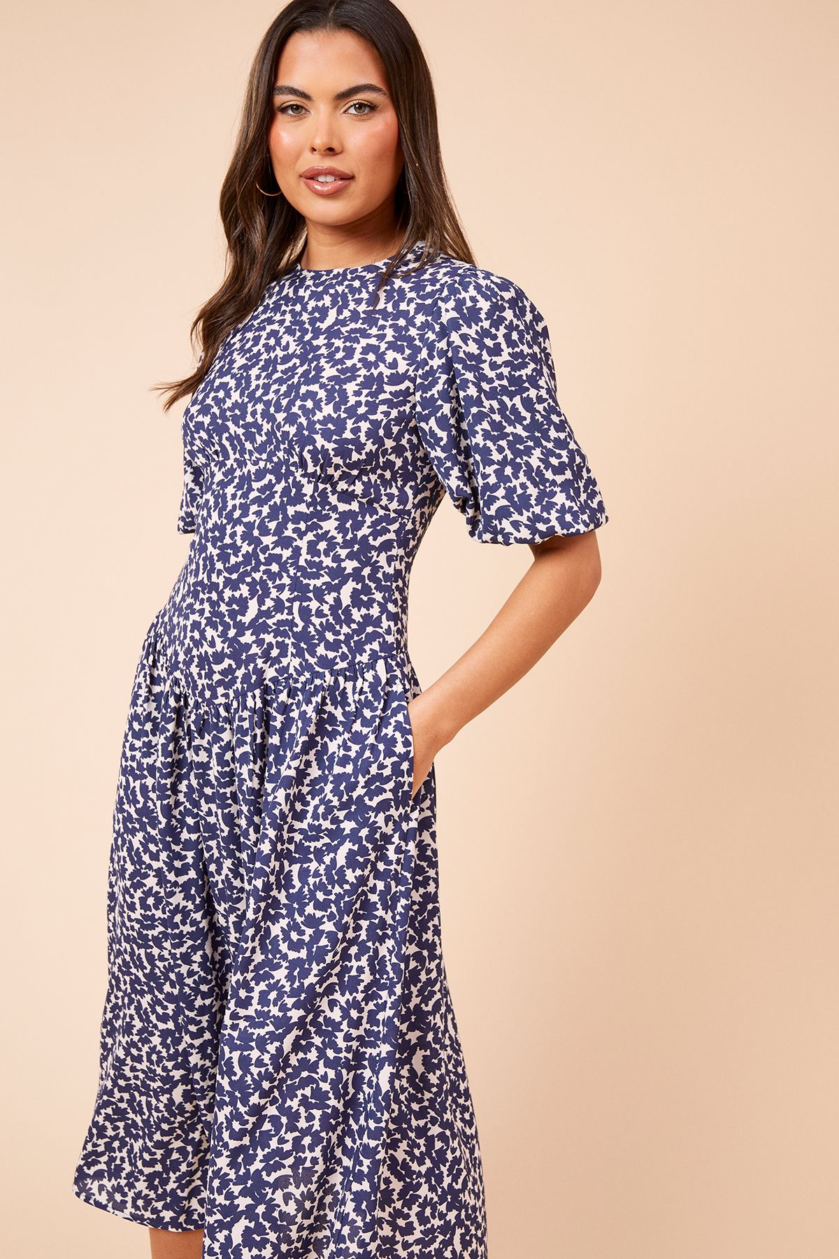 Dorothy Perkins Seamed Bodice Bagged Out Sleeve Midi Dress Navy image 2