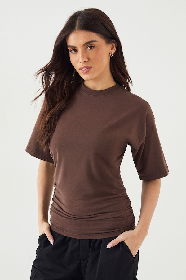 DSGN Studio DSGN Studio Ruched Side Cinched Short Sleeve Top Dark Chocolate