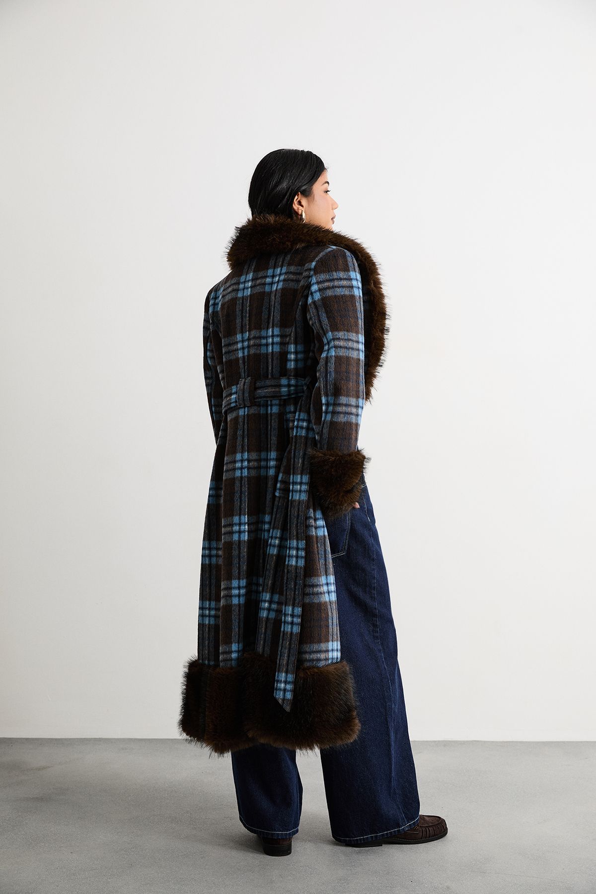 Warehouse Faux Fur Collared Check Belted Coat Cobalt image 3