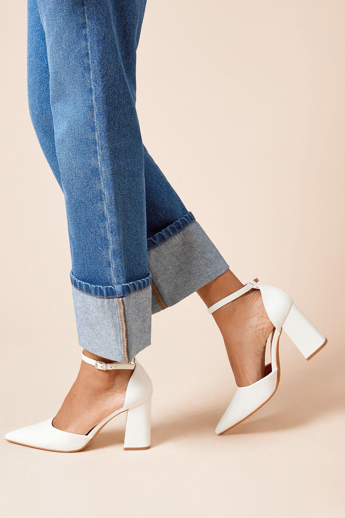 Dorothy Perkins Blanche Ankle Strap Pointed High Block Heel Court Shoes White image 4