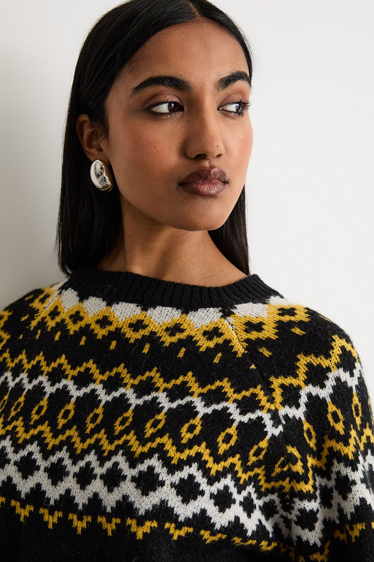 Warehouse Fairisle Knitted Yoke Detail Jumper Black image 4