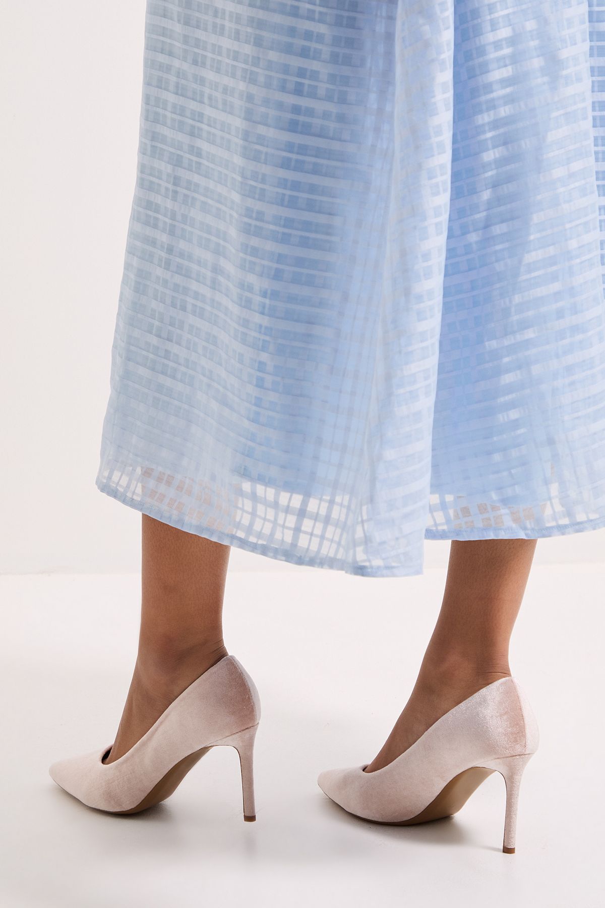 Dorothy Perkins Wide Fit Dash Velvet Pointed High Stiletto Heel Court Shoes Champagne image 4