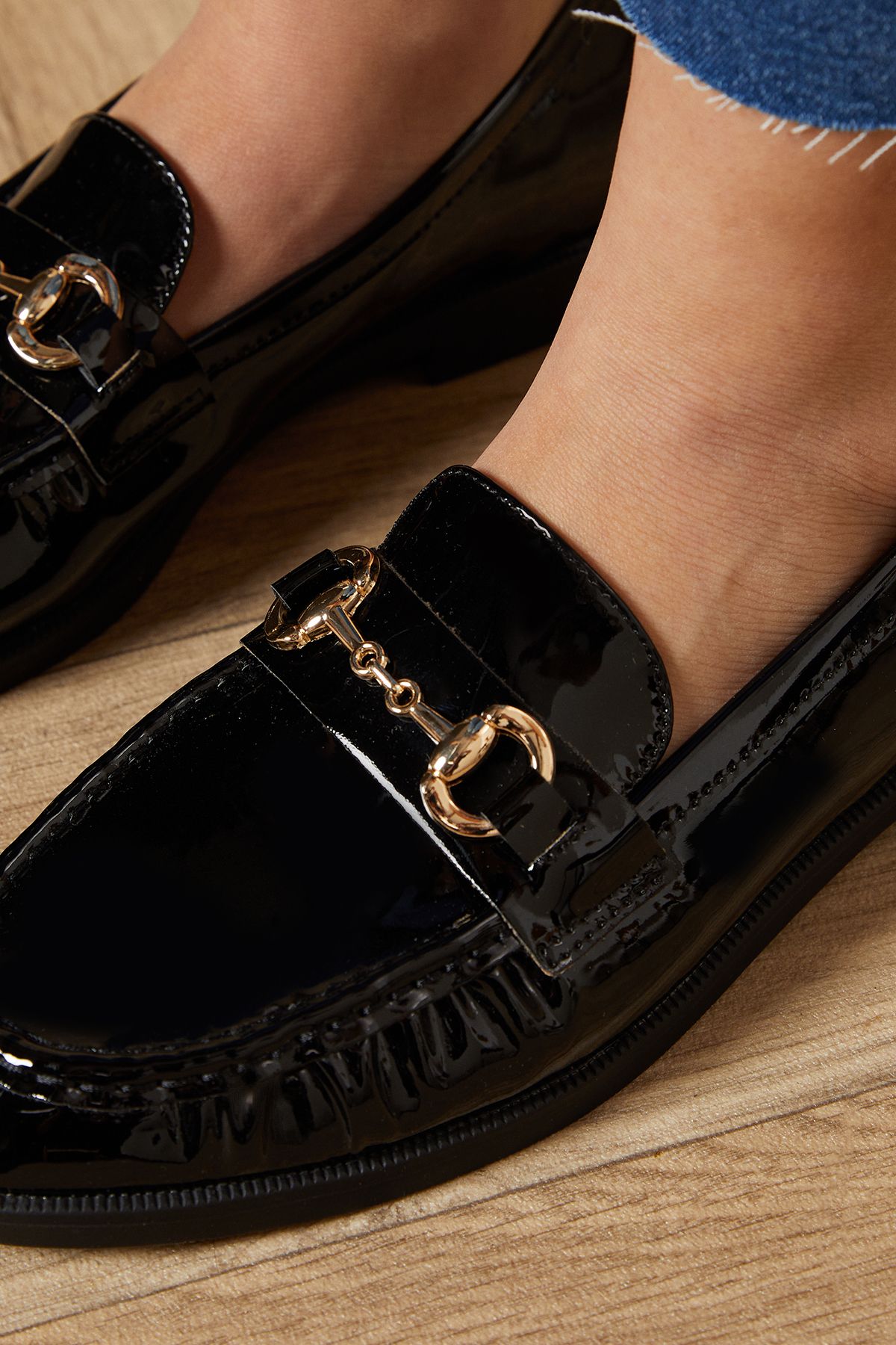 Oasis Brynn Faux Leather Snaffle Detail Loafers True Black image 4