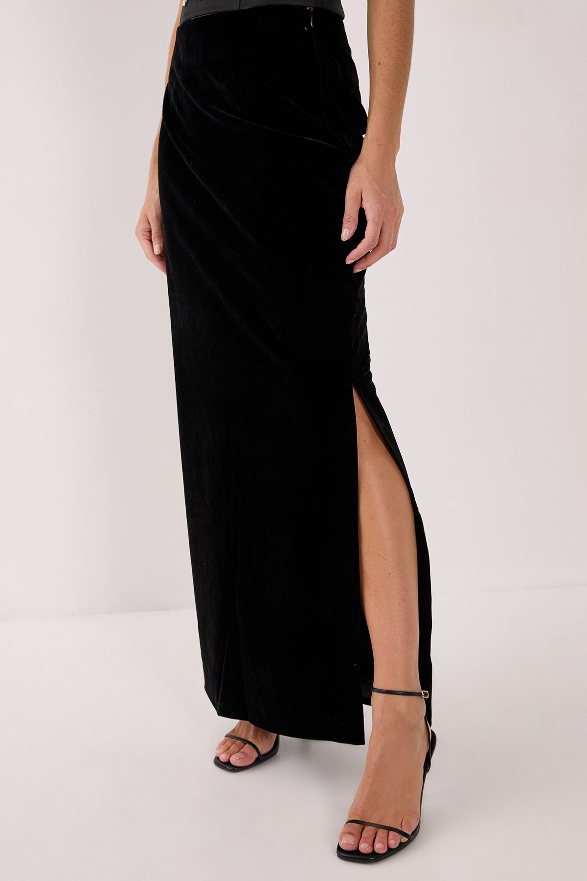 NastyGal Velvet Maxi Skirt Black image 2