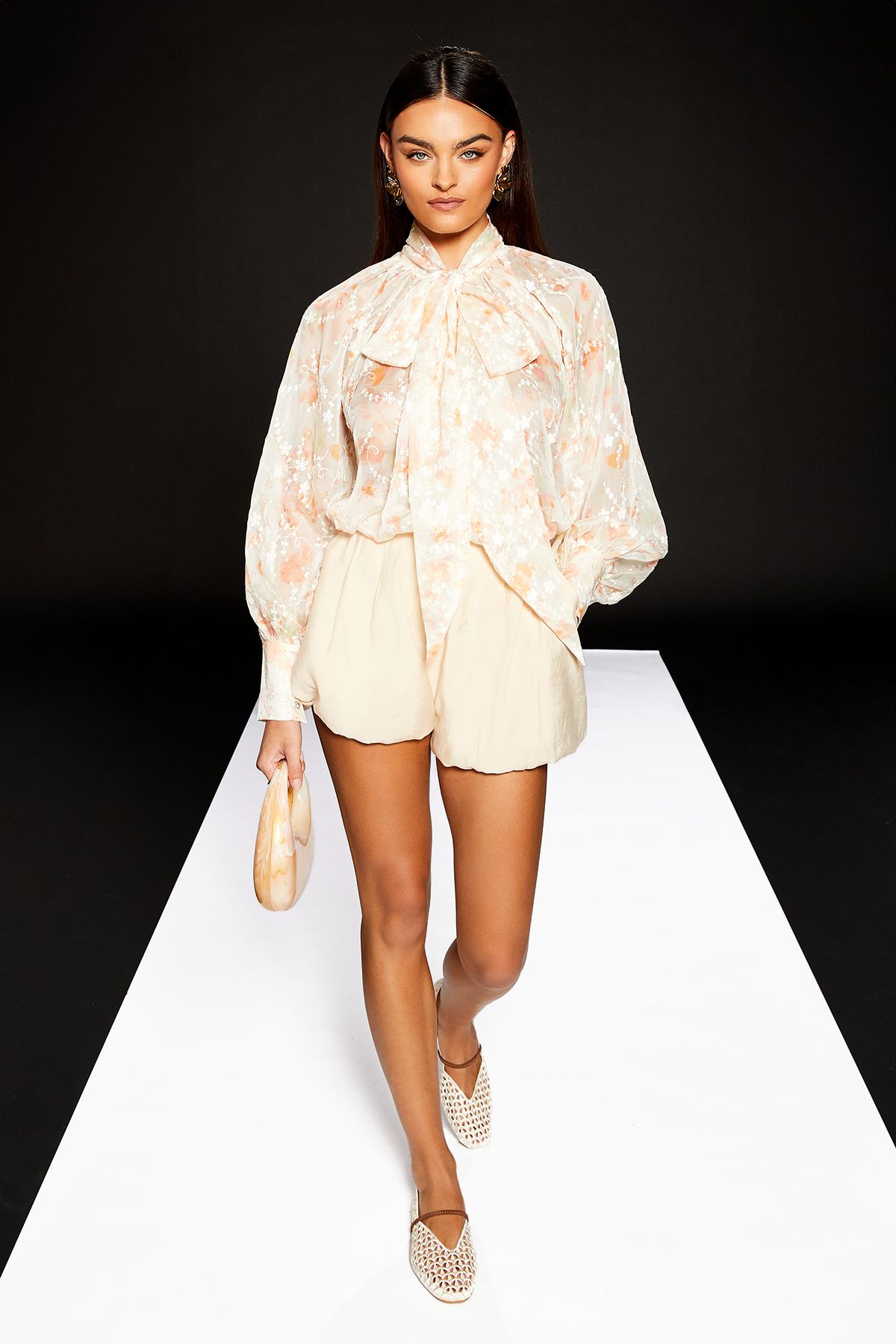RUNWAY 1.8.1.8 Runway 1.8.1.8 Puffball Shorts Cream