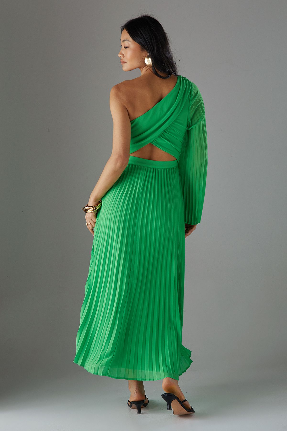 Warehouse Petite Chiffon Pleated One Shoulder Cut Out Midi Dress Bright Green image 4