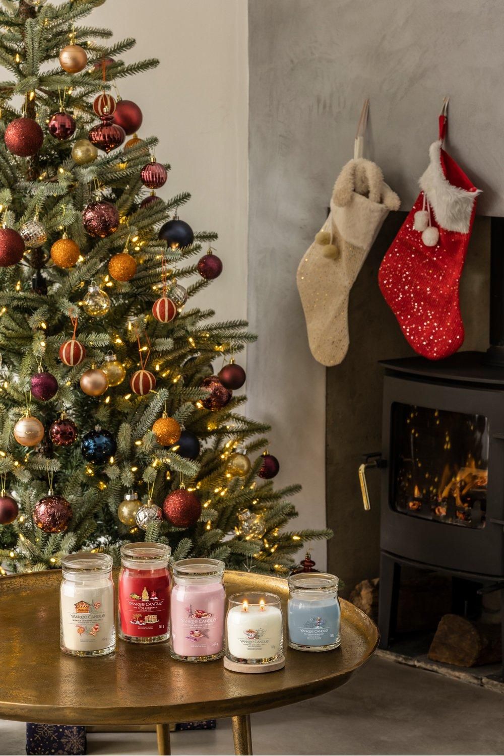 Yankee Candle Signature large jar north pole hideaway Multi image 3