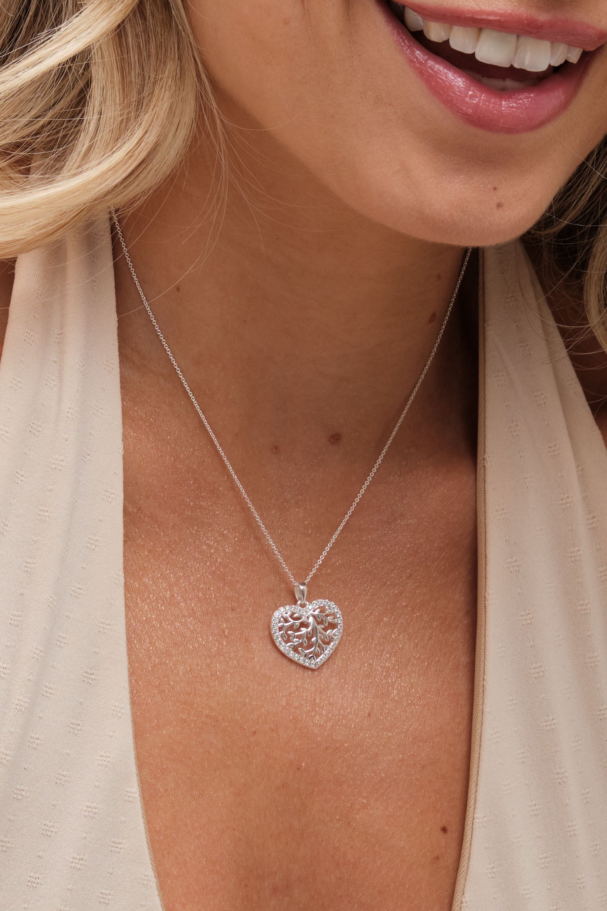 Simply Silver Sterling Silver 925 Tree Of Love Heart Pendant image 4