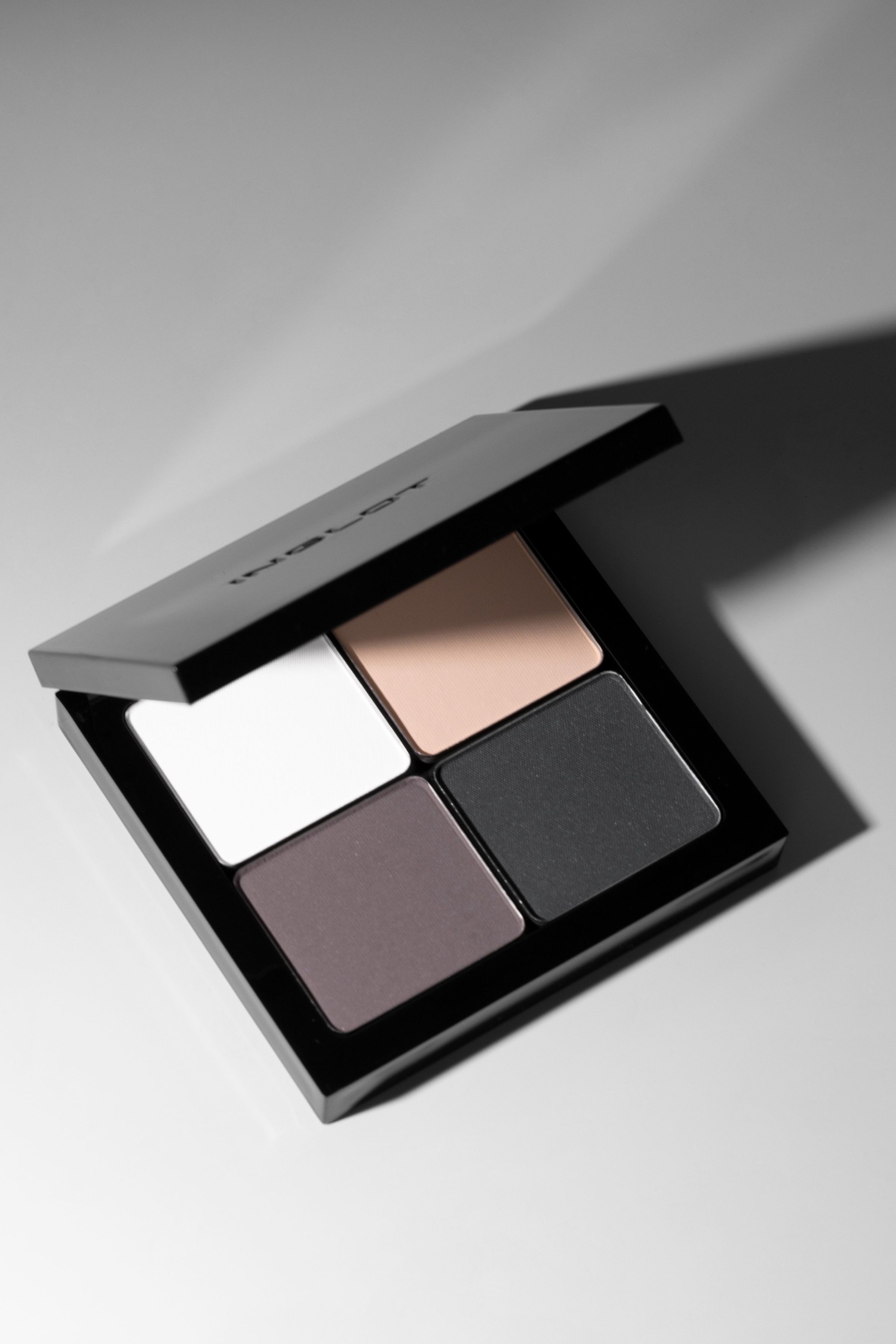 INGLOT Freedom System Eye Shadow Matte NF image 4