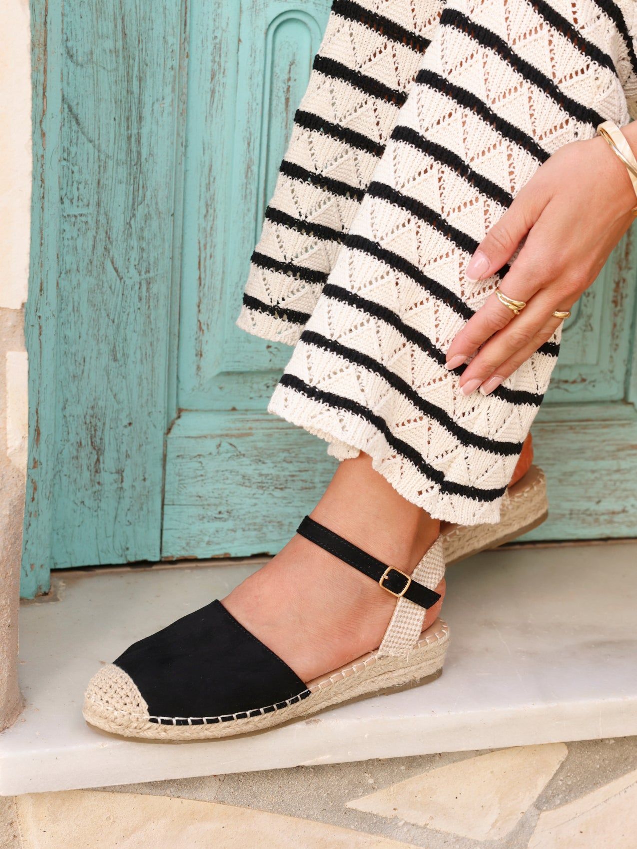 Linzi Neroli Black Suede Closed Toe Espadrille Flatform Sandal image 2