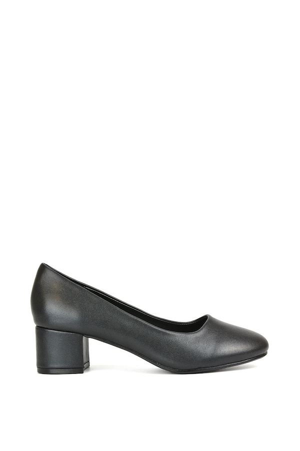 XY London 'Liberty' Low Block Heel Round Toe Slip On Court Shoes