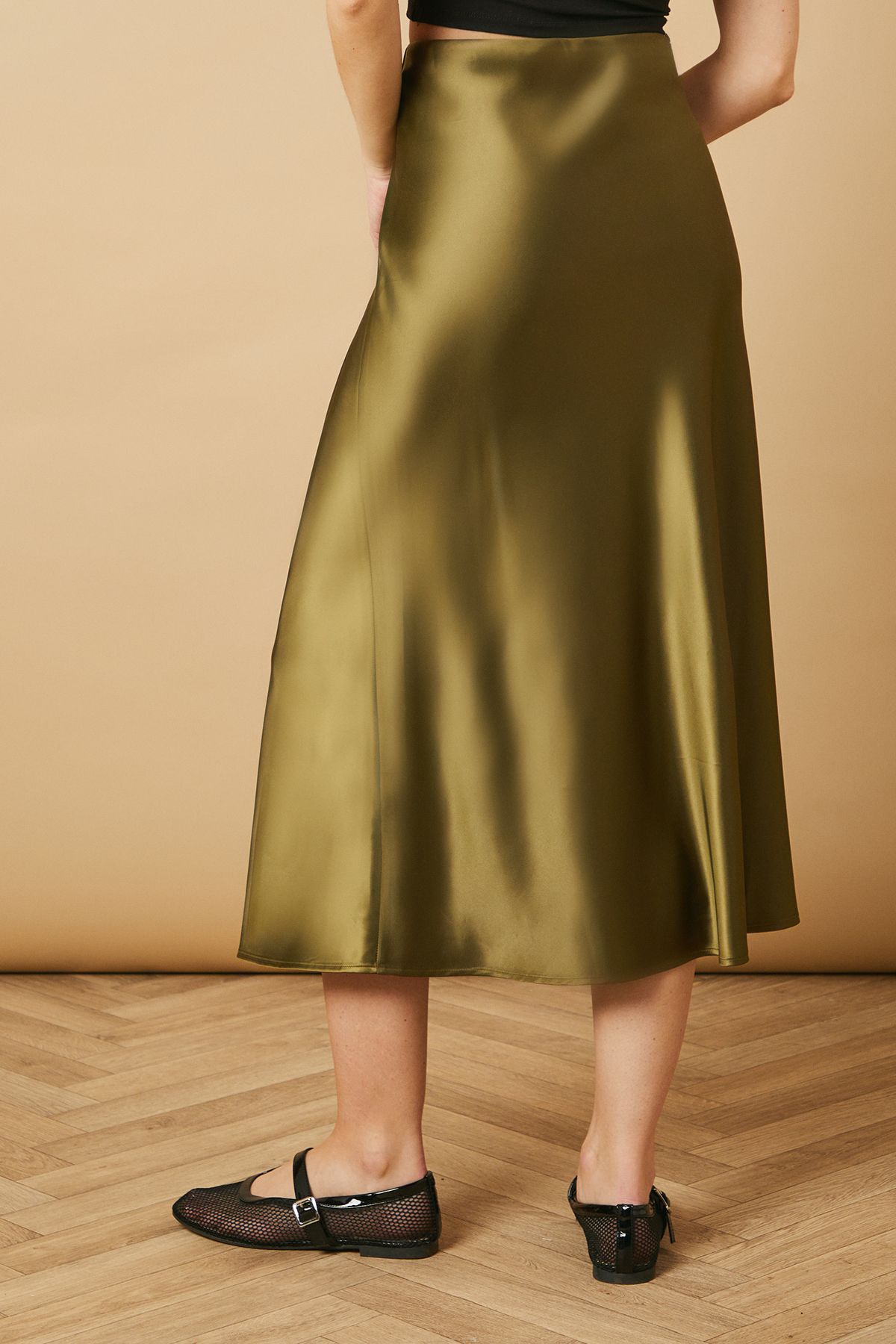 Oasis Bias Cut Satin Midi Skirt Khaki image 4
