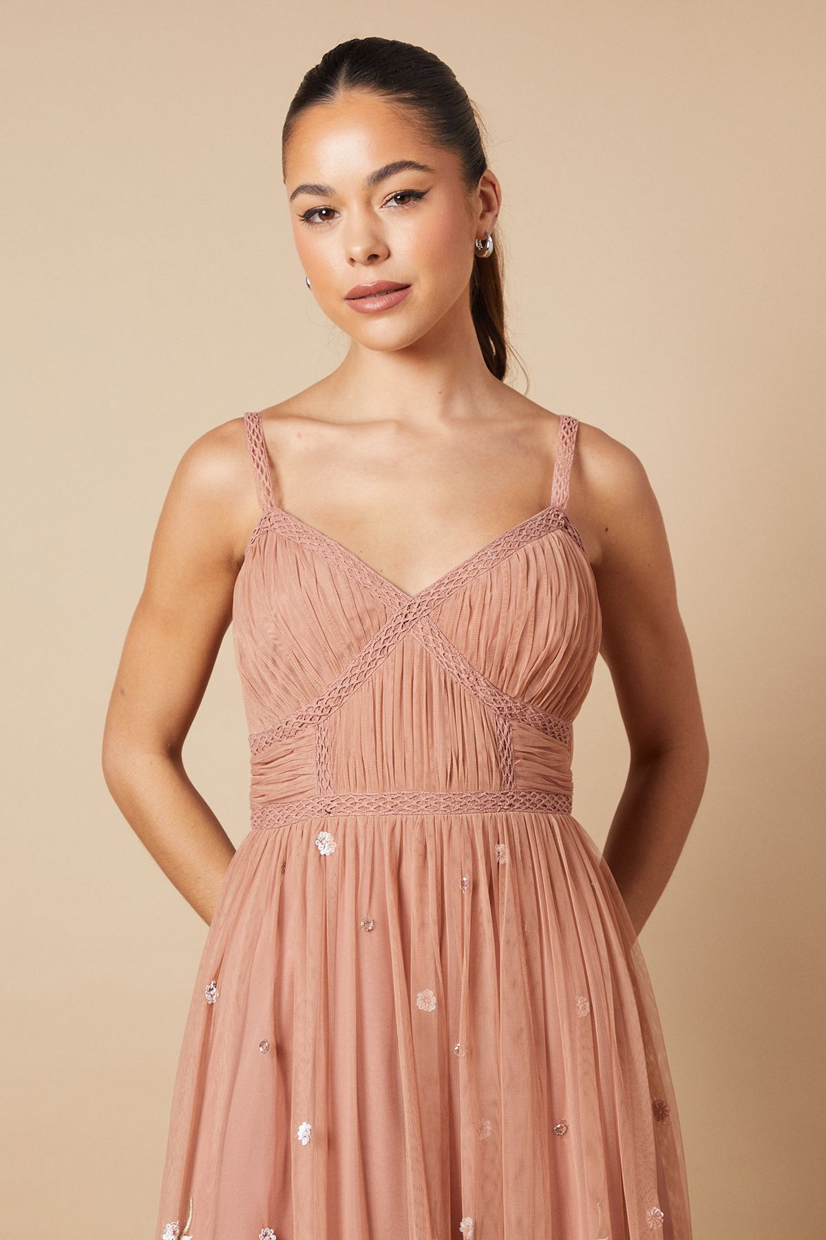 Oasis Hand Embellished Floral Detail Tulle Midi Dress Dusky Pink image 4