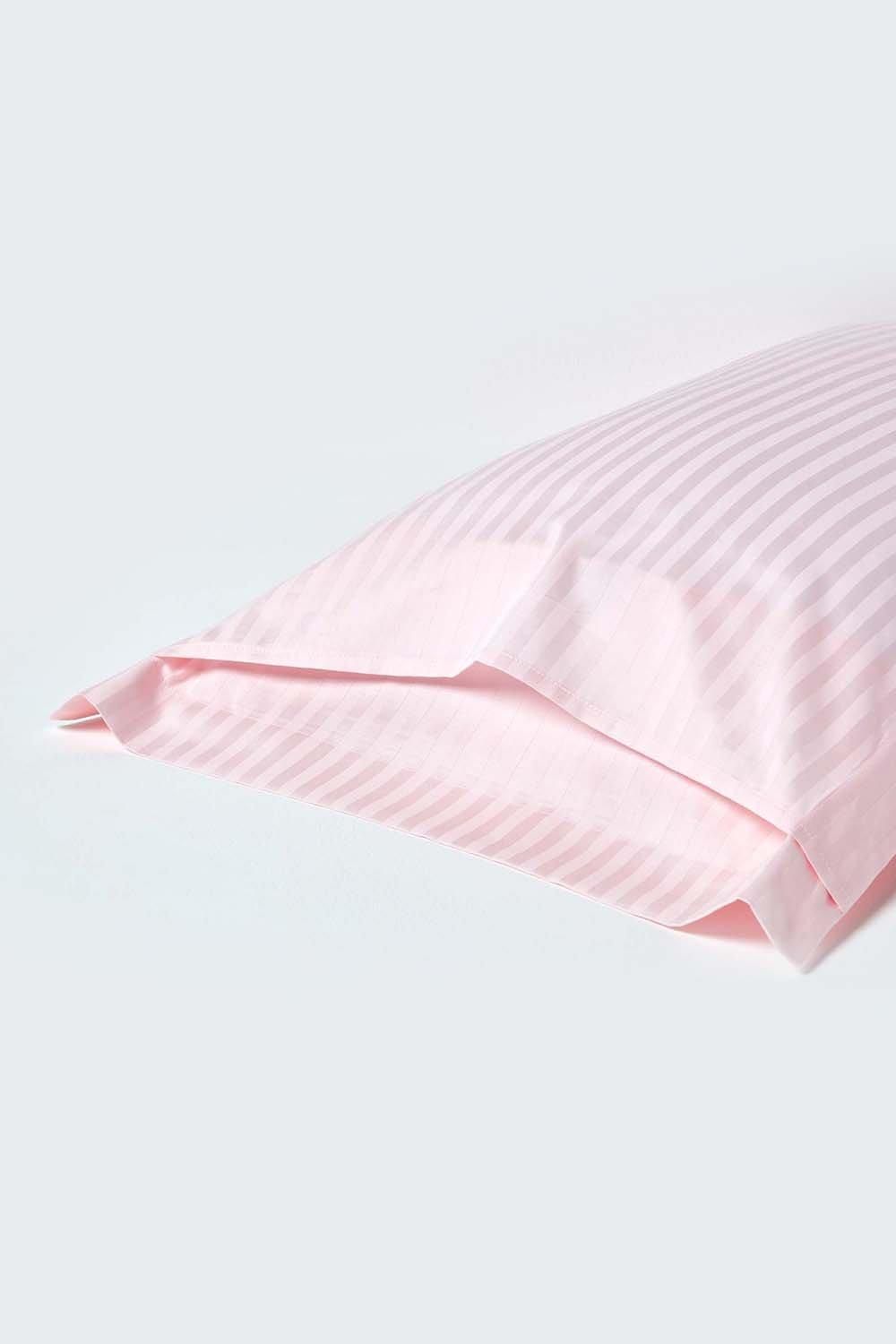 Homescapes Egyptian Cotton Ultrasoft King Size Oxford Pillowcase 330 TC image 3