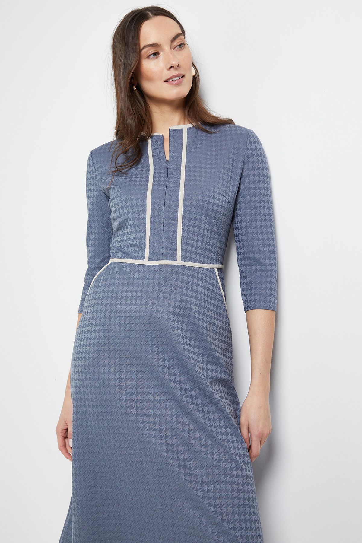 Wallis Principles Binded Long Sleeve Midi Dress Blue image 2